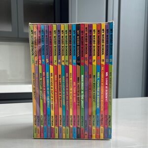 My Weird School 21 Book Set by Dan Gutman. NWT.